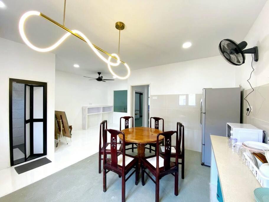 Holiday home Modern Cozy House 4 10pax@bukit Mertajam Bukit Mertajam