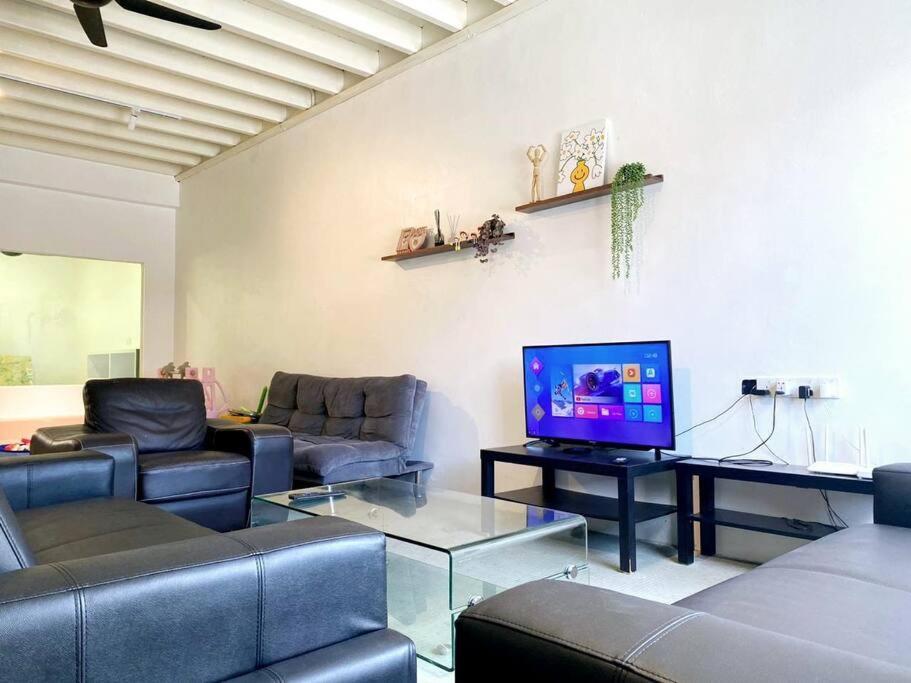 Holiday home Modern Cozy House 4 10pax@bukit Mertajam