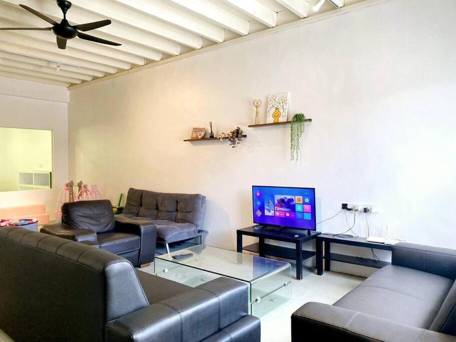 Modern Cozy House 4 10pax@bukit Mertajam Bukit Mertajam